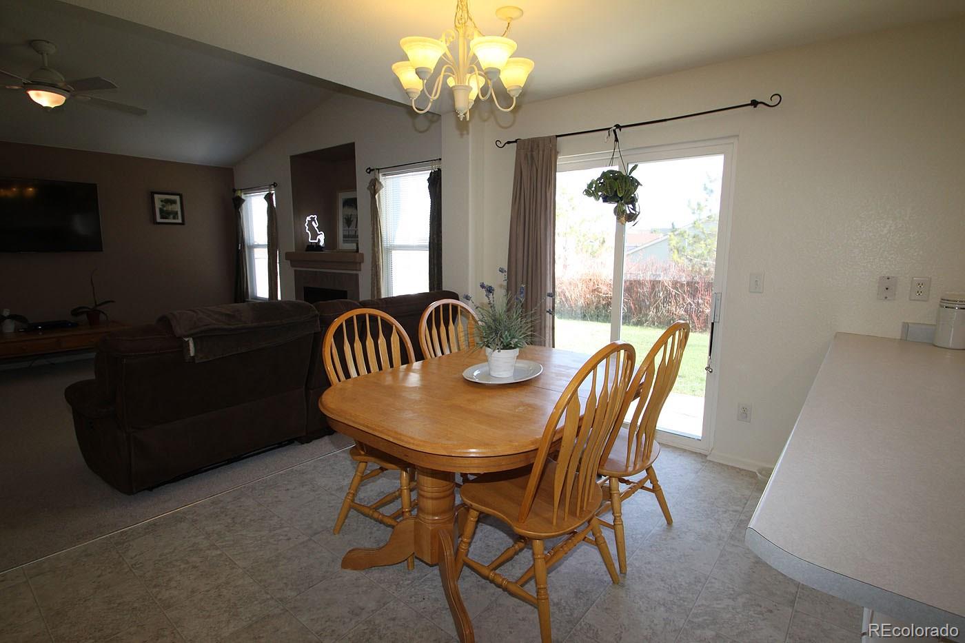 9972 Strathfield Lane Highlands Ranch, CO 80126 - Photo 6 of 26 Gallery Image 6