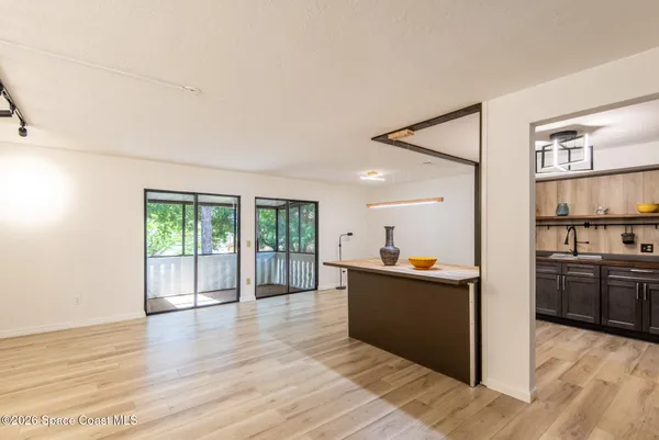 $250,000 | 9000 Manchester Lane, Unit 20F, West Melbourne, FL 32904