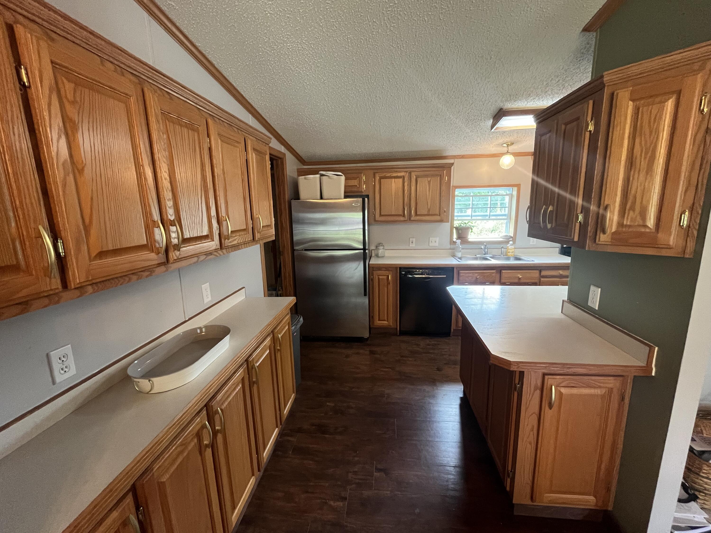 1172 North Greenville Road Stanton, MI 48888 - Photo 8 of 28 IMG_1113