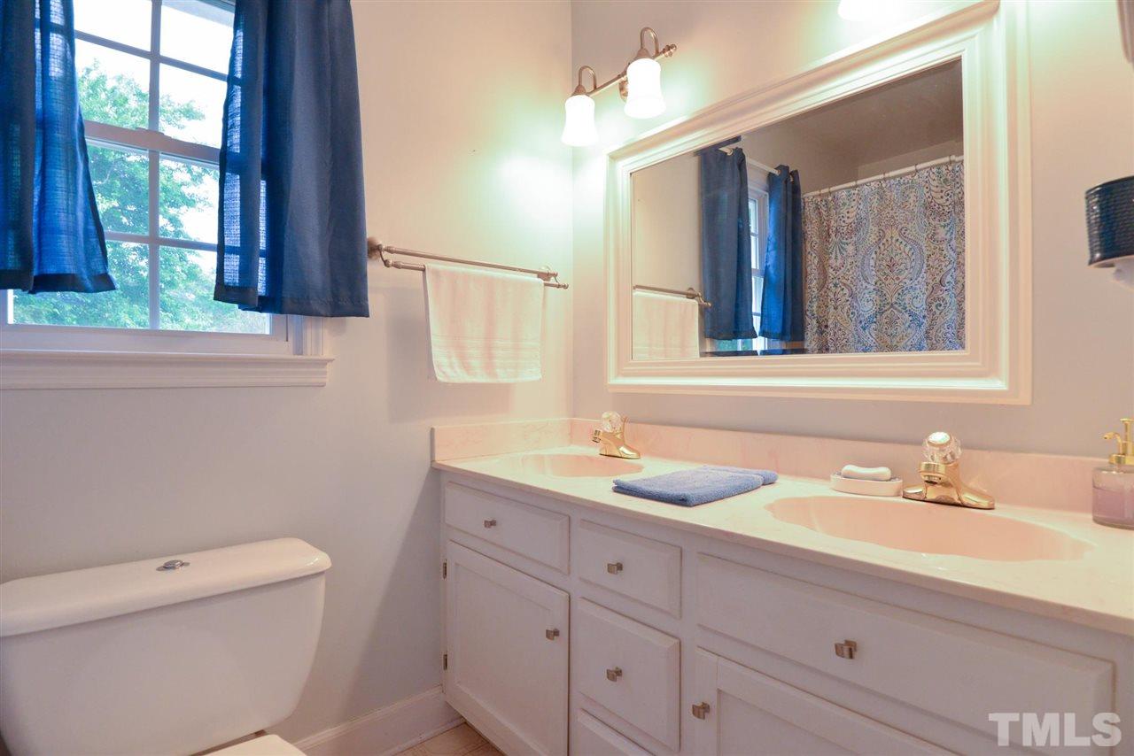 131 Sandy Ridge Road Dunn, NC 28334 - Photo 20 of 30 Gallery Image 20