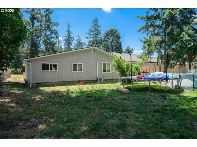 $370,000 | 3711 Earl Avenue Northeast, Albany, OR 97322