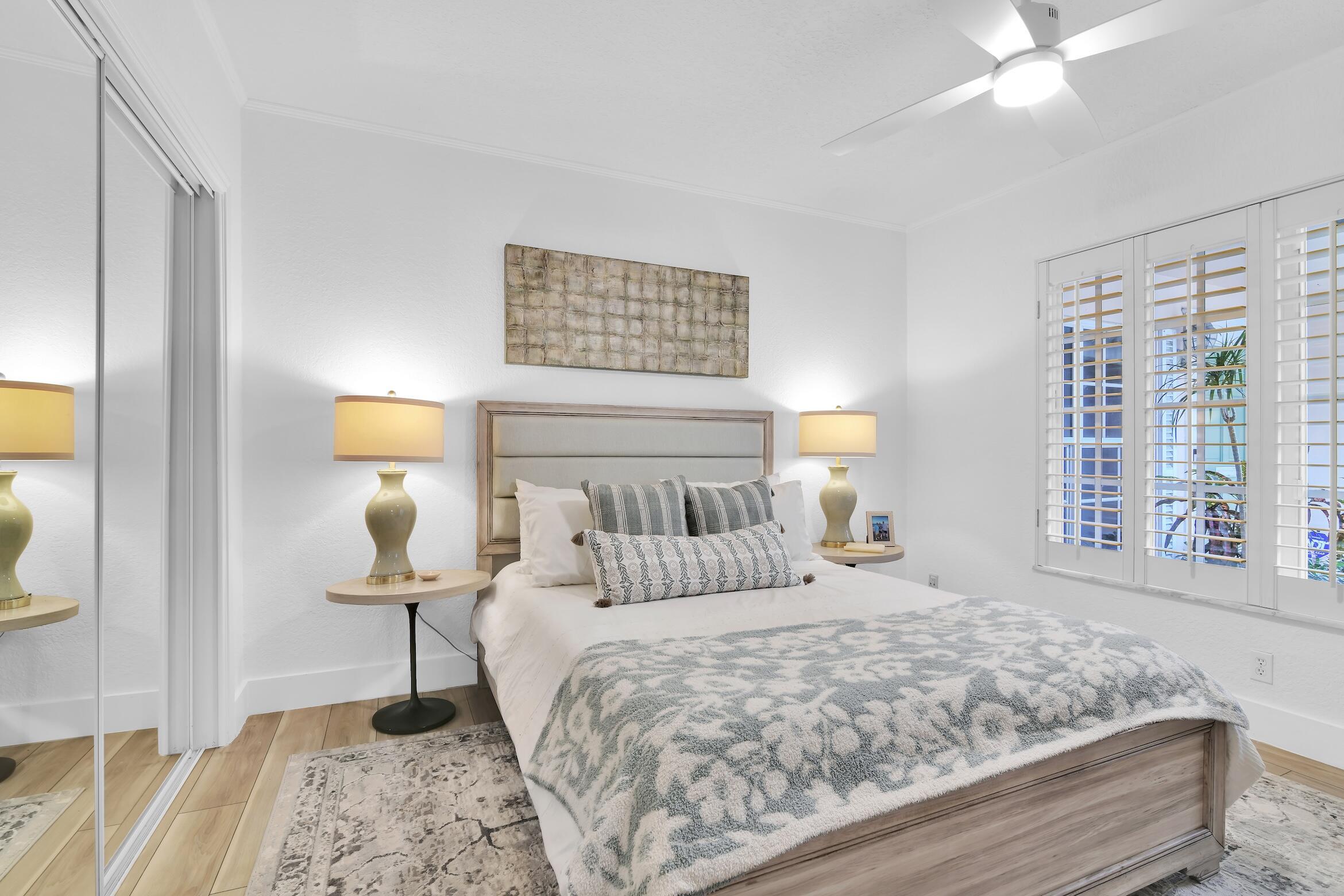 770 East Camino, Unit 30 Boca Raton, FL 33432 - Photo 28 of 43 Guest Bedroom