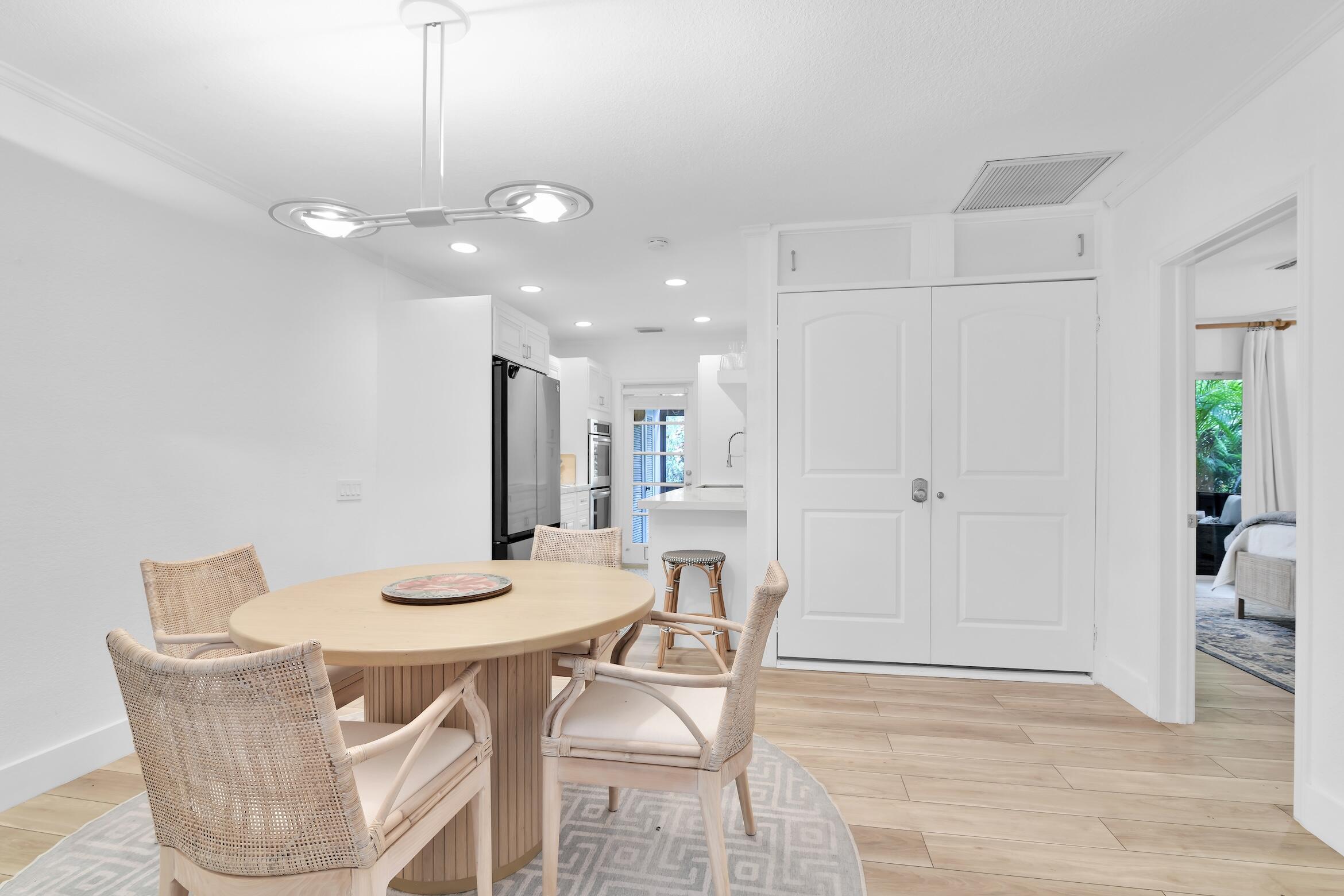 770 East Camino, Unit 30 Boca Raton, FL 33432 - Photo 10 of 43 Dining Room