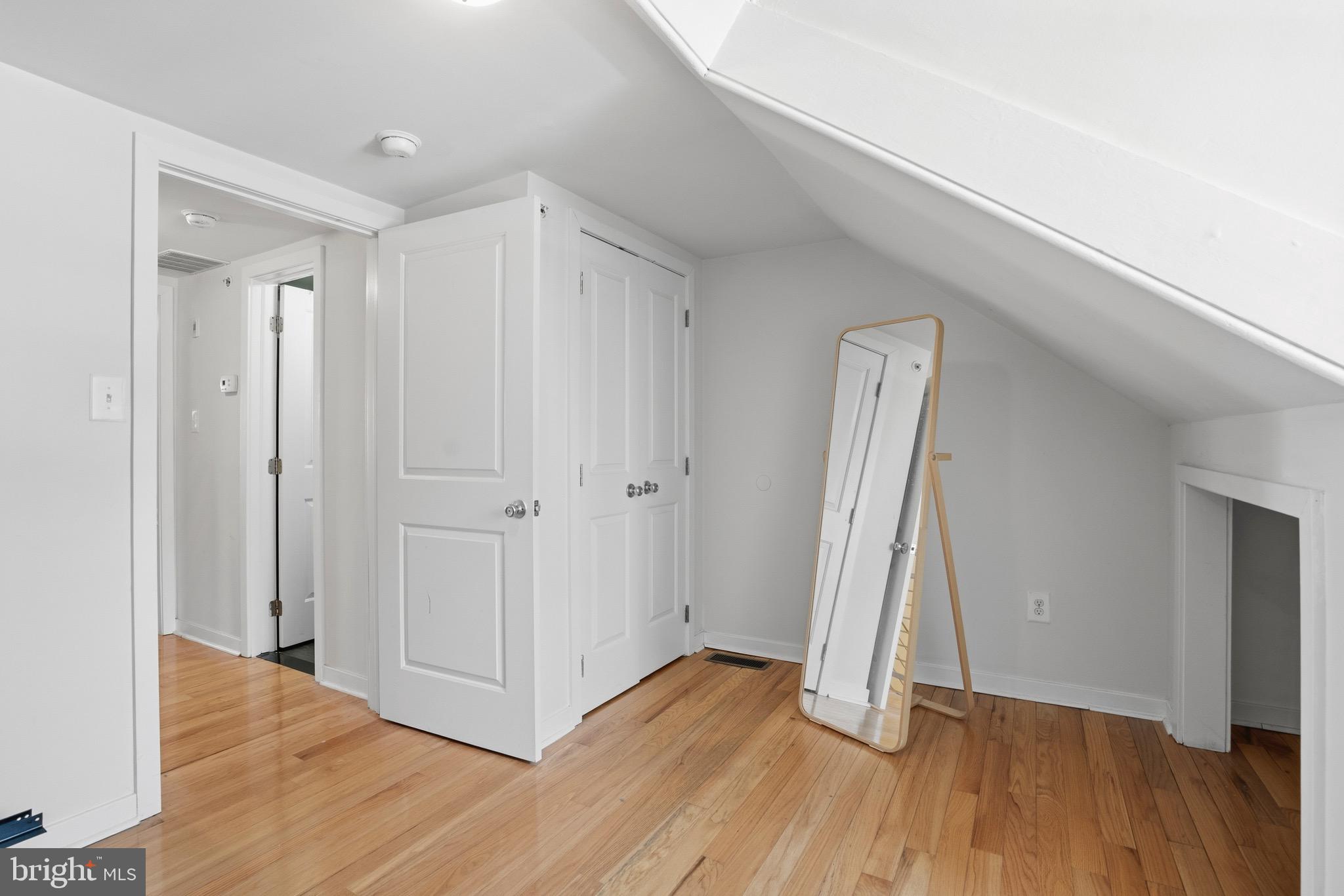 520 South 4th Street, Unit C Philadelphia, PA 19147 - Photo 16 of 18 a view of a room with wooden floor and entryway