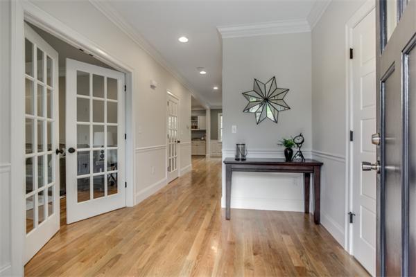 21 Valley Road Lexington, MA 02421 - Photo 4 of 30 Gallery Image 4