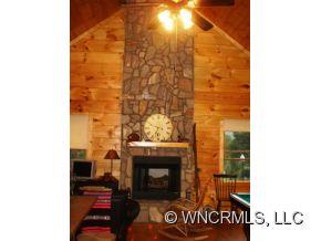 507 Panoramic Loop Maggie Valley, NC 28751 - Photo 12 of 14 Gallery Image 12