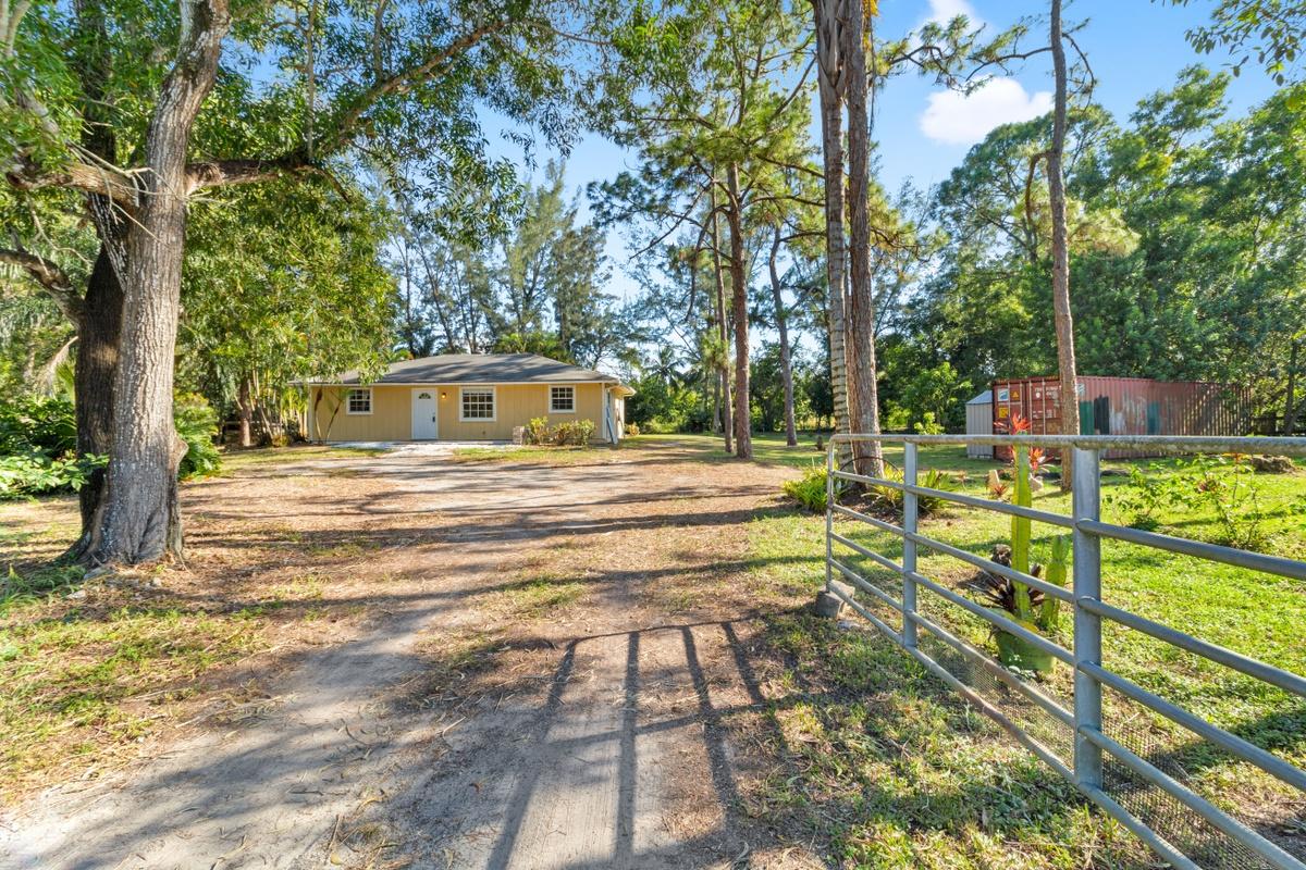 12310 55th Road North Royal Palm Beach, FL 33411 - Photo 3 of 28 Front Entry into Property