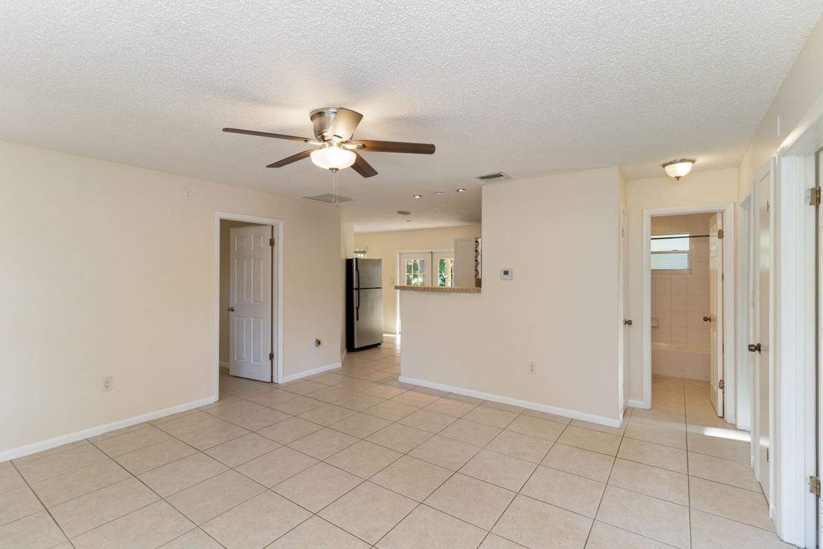 12310 55th Road North Royal Palm Beach, FL 33411 - Photo 8 of 28 Living Room