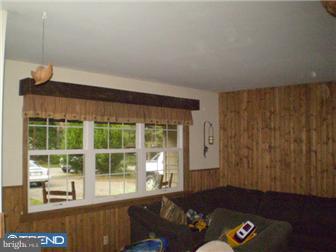 63 Rosedale Drive Bridgeton, NJ 08302 - Photo 7 of 12 Living Room