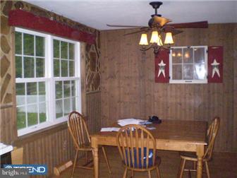 63 Rosedale Drive Bridgeton, NJ 08302 - Photo 9 of 12 Dining Room