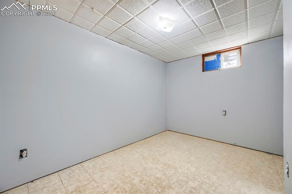 2898 Merry Lane Colorado Springs, CO 80909 - Photo 17 of 19 a view of an empty room