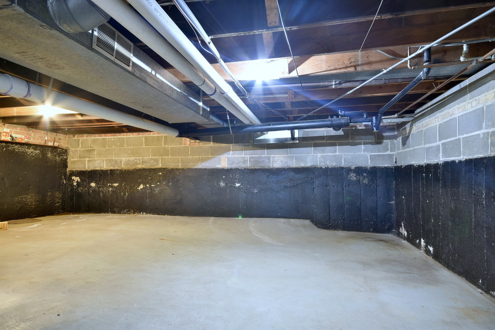 17841 Howe Avenue Homewood, IL 60430 - Photo 37 of 38 a view of an empty room