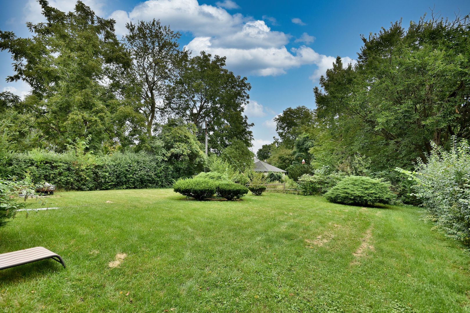 17841 Howe Avenue Homewood, IL 60430 - Photo 6 of 38 a view of an outdoor space and a yard