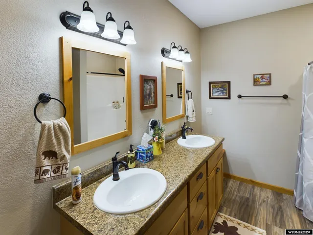 $1,425,000 | 29882 Old Highway 87, Buffalo, WY 82834