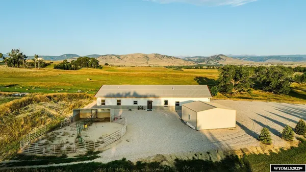 $1,425,000 | 29882 Old Highway 87, Buffalo, WY 82834