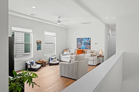$849,000 | 533 West 27th Street, Houston, TX 77008