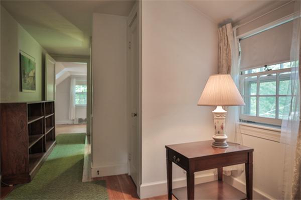 404 Davis Road Bedford, MA 01730 - Photo 11 of 18 Gallery Image 11
