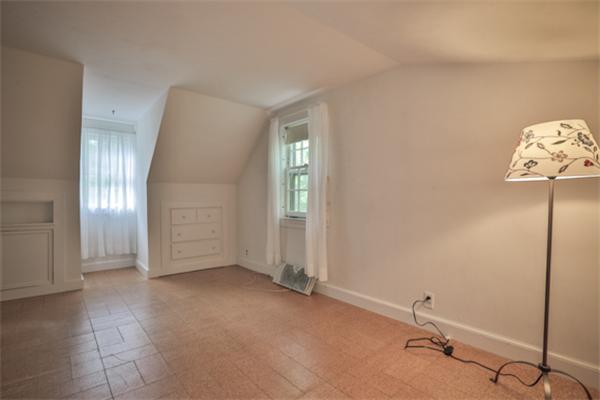 404 Davis Road Bedford, MA 01730 - Photo 13 of 18 Gallery Image 13