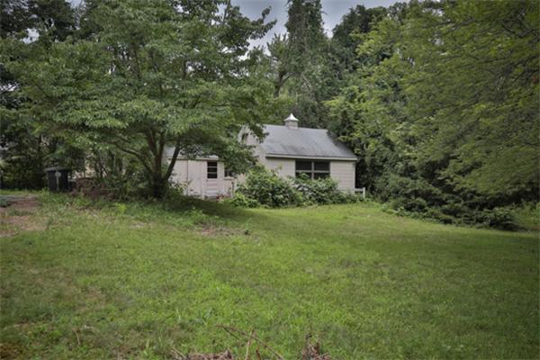 404 Davis Road Bedford, MA 01730 - Photo 16 of 18 Gallery Image 16