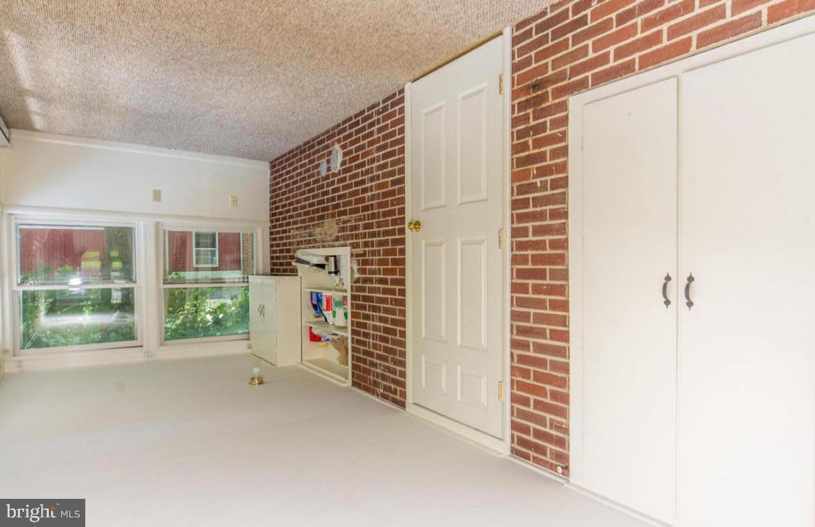334 East New Street Lititz, PA 17543 - Photo 13 of 17