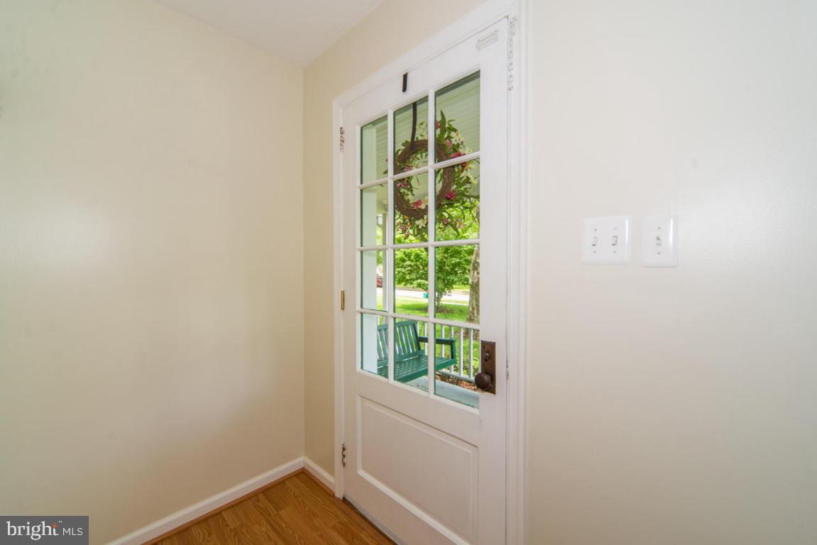 334 East New Street Lititz, PA 17543 - Photo 3 of 17