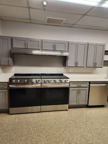 $350 | 410 Short Street, Ellwood City, PA 16117