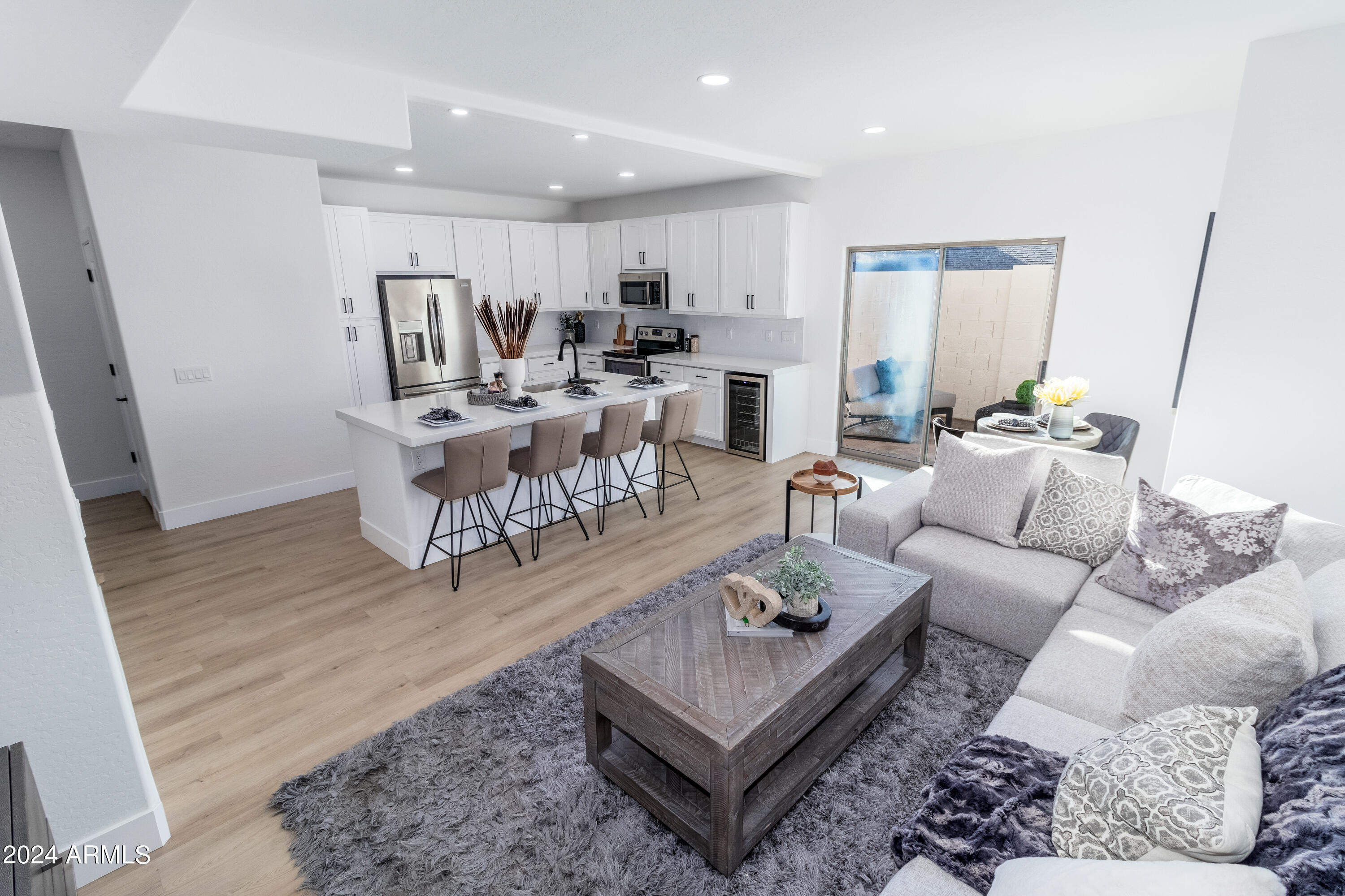 3034 North 39th Street, Unit 12 Phoenix, AZ 85018 - Photo 26 of 29 3034 N 39th St - 10