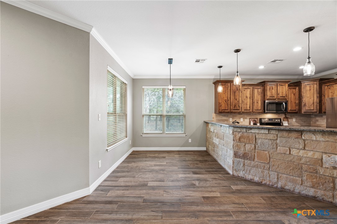 5562 Denmans Loop Belton, TX 76513 - Photo 13 of 44