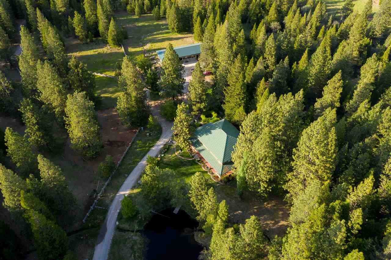 3835 Columbine Road Weed, CA 96094 - Photo 1 of 27 Gallery Image 1
