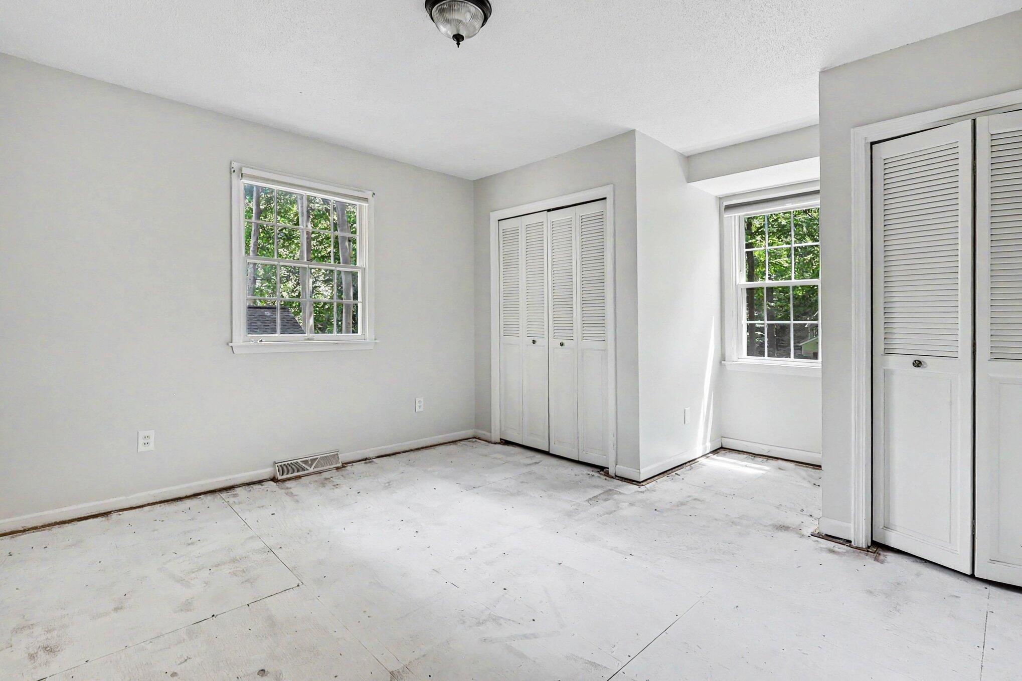 280 Portchester Road Holland, MI 49424 - Photo 17 of 28 016_file_8800