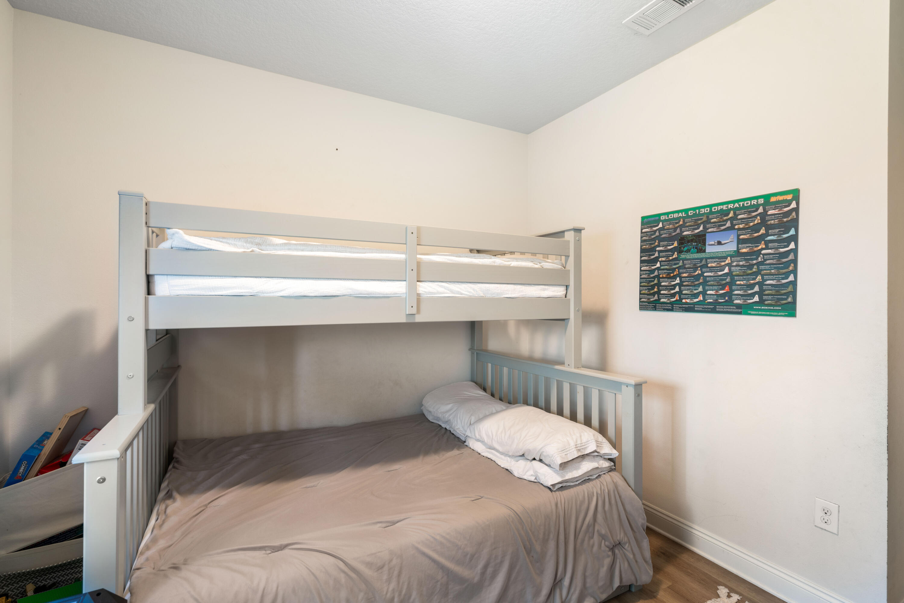 111 Brandywine Road Freeport, FL 32439 - Photo 27 of 40 3rd Bedroom