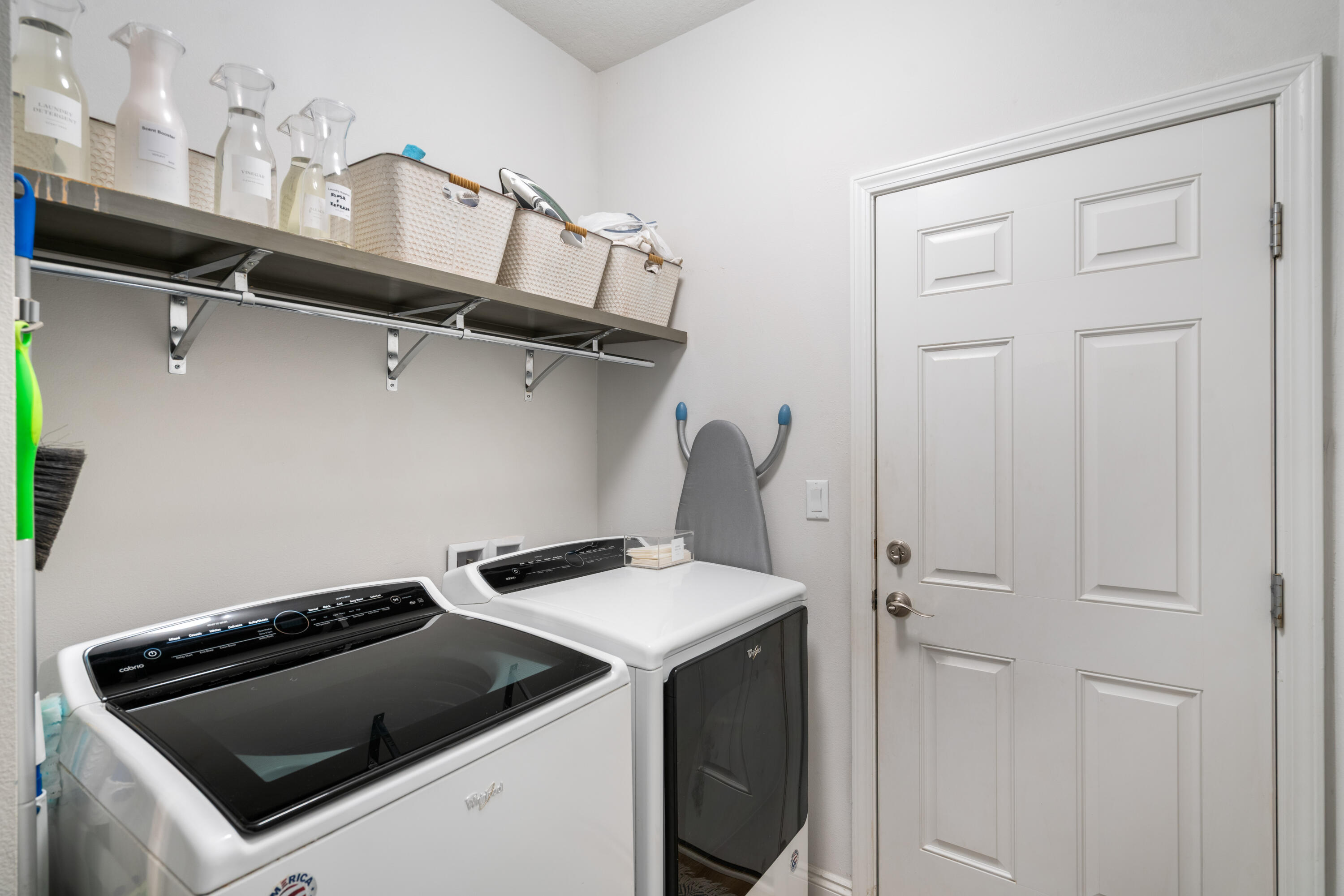 111 Brandywine Road Freeport, FL 32439 - Photo 28 of 40 Laundry Room