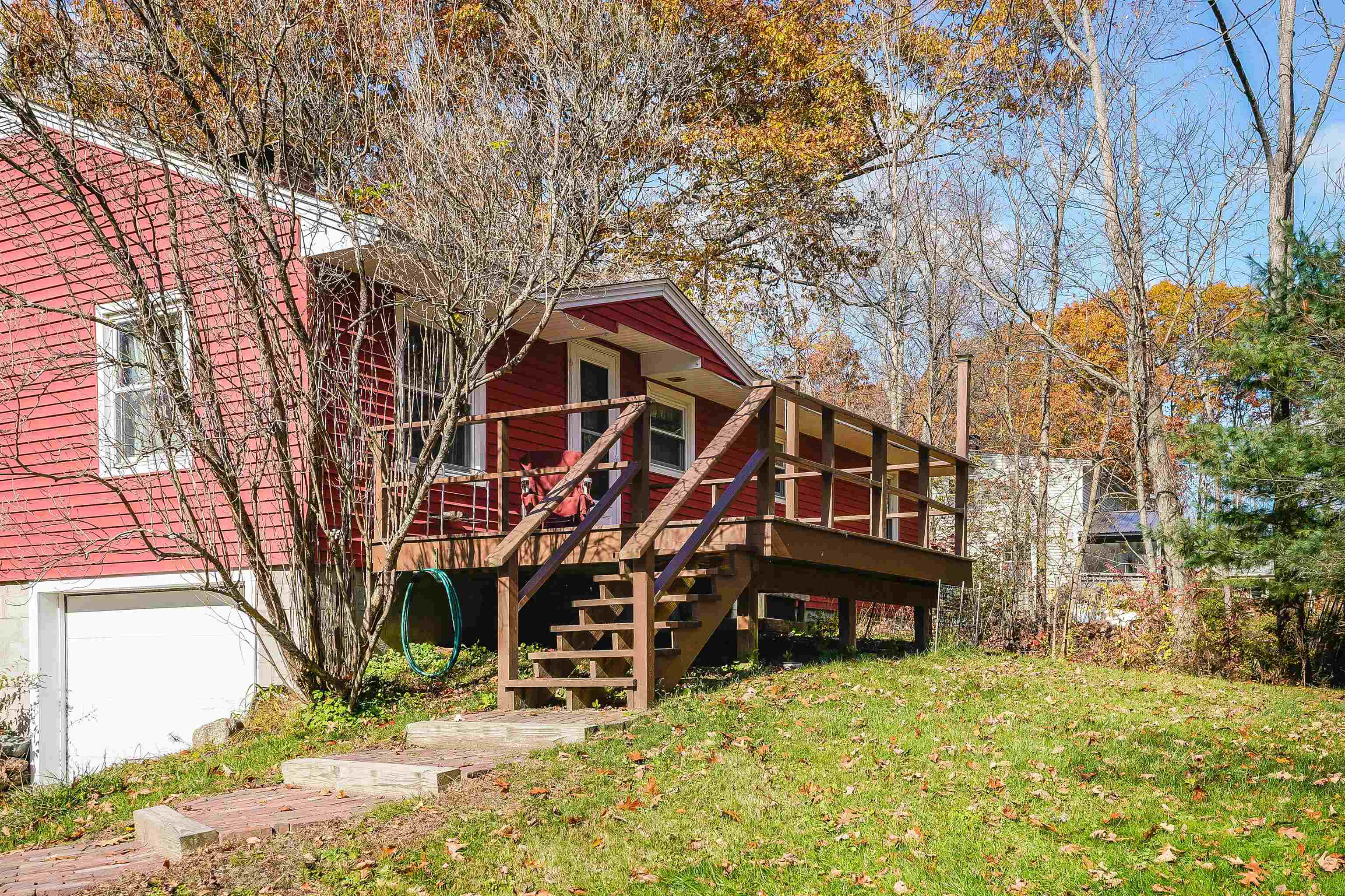 29 North Main Street Antrim, NH 03440 - Photo 4 of 46