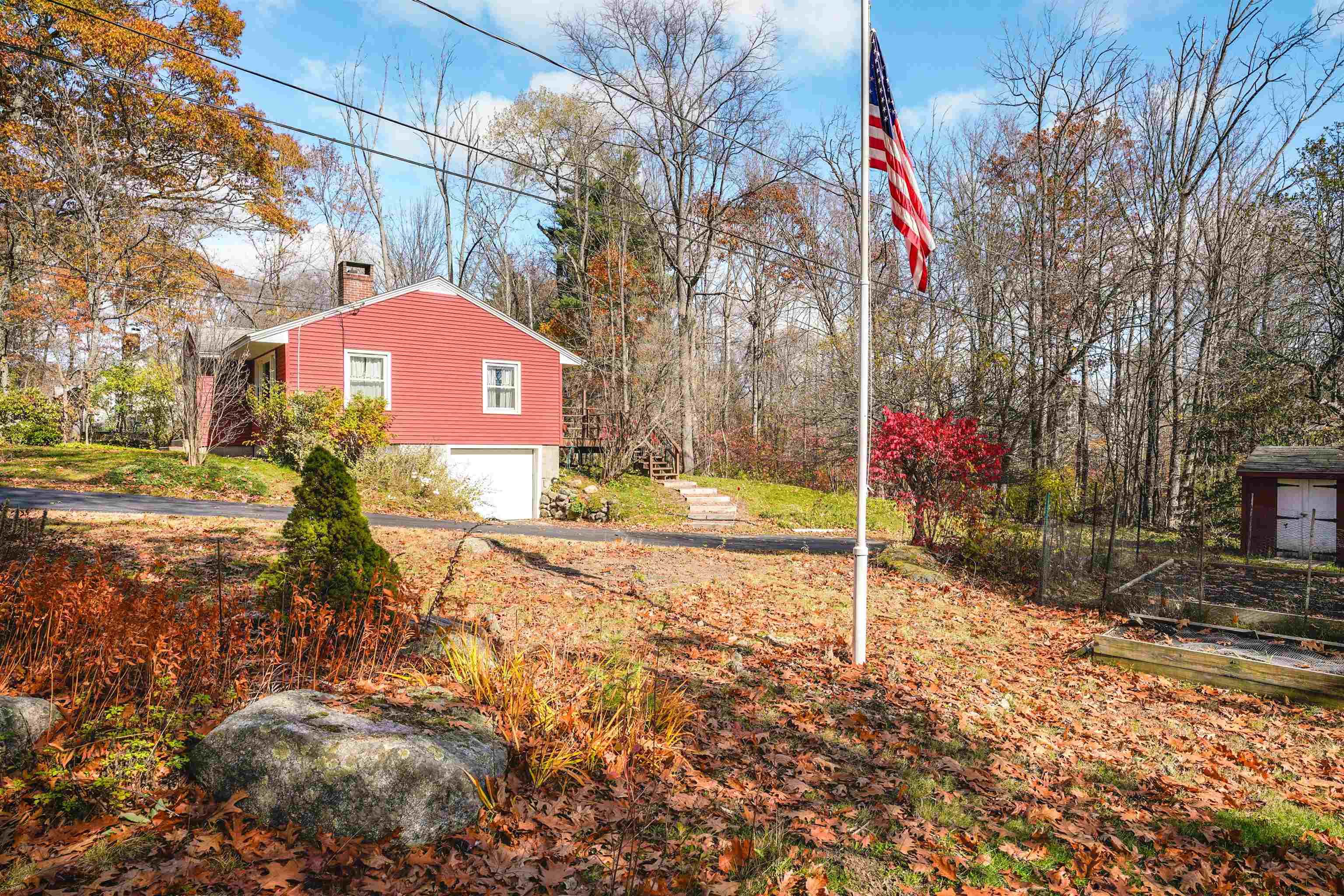 29 North Main Street Antrim, NH 03440 - Photo 6 of 46