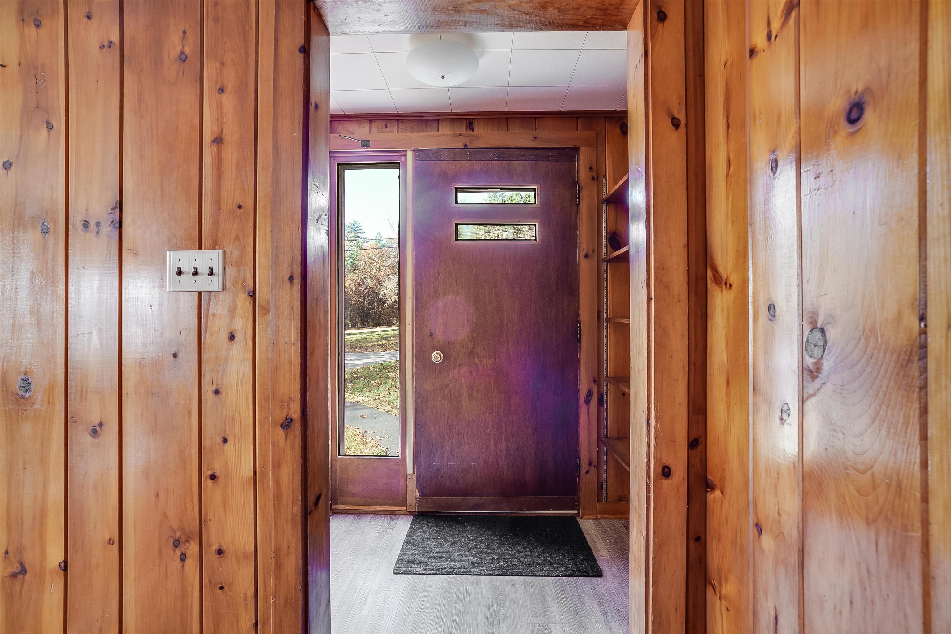 29 North Main Street Antrim, NH 03440 - Photo 7 of 46