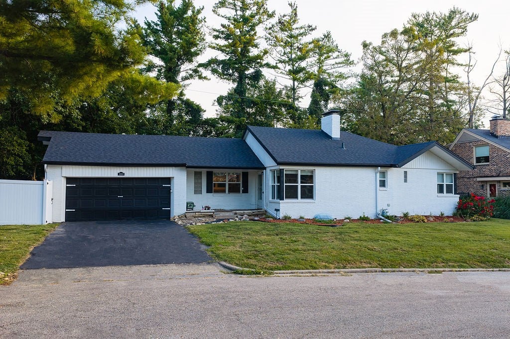 1680 West William Street Decatur, IL 62522 - Photo 1 of 27 Gallery Image 1