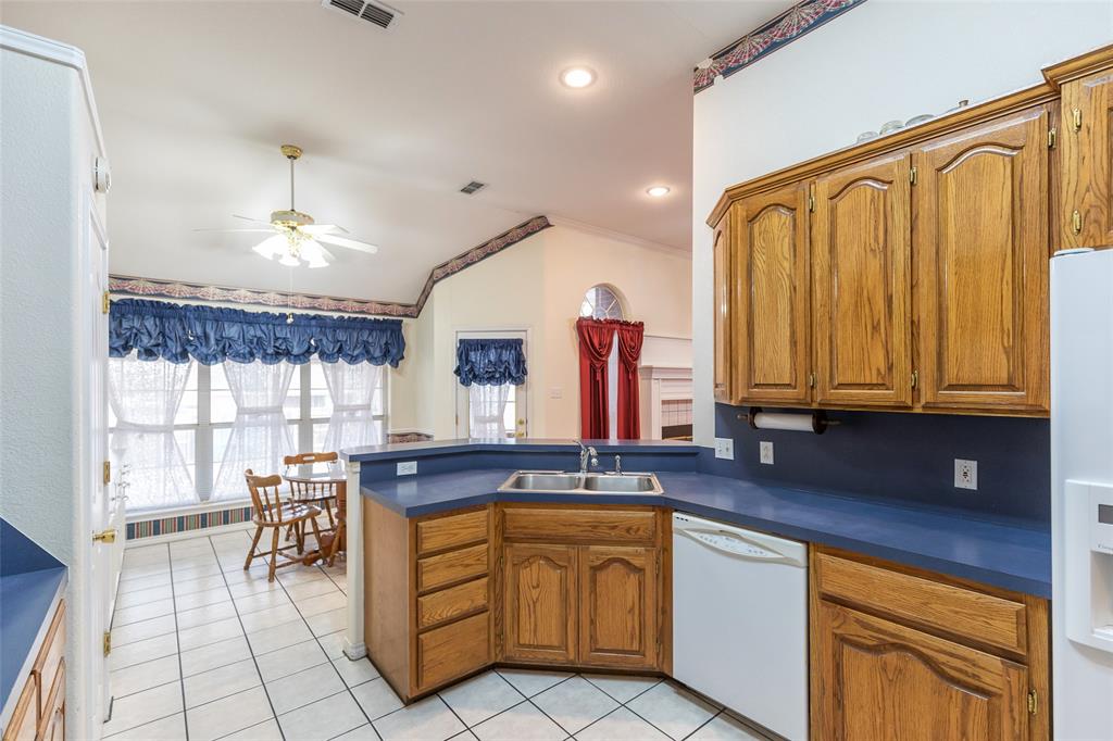 4018 Ridgmar Lane Abilene, TX 79606 - Photo 15 of 40