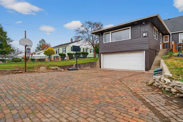 $229,900 | 3110 Crescent Avenue, Logansport, IN 46947