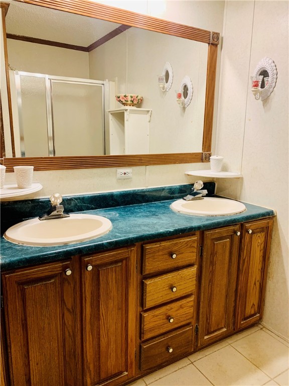 1578 Horseshoe Road Iva, SC 29655 - Photo 33 of 47 MASTER BATHROOM