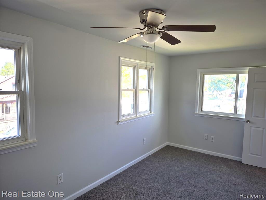 51 Elizabeth Street River Rouge, MI 48218 - Photo 28 of 33