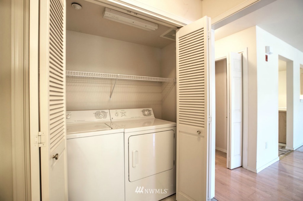 4423 Providence Point Place Southeast, Unit 2628 Issaquah, WA 98029 - Photo 17 of 18