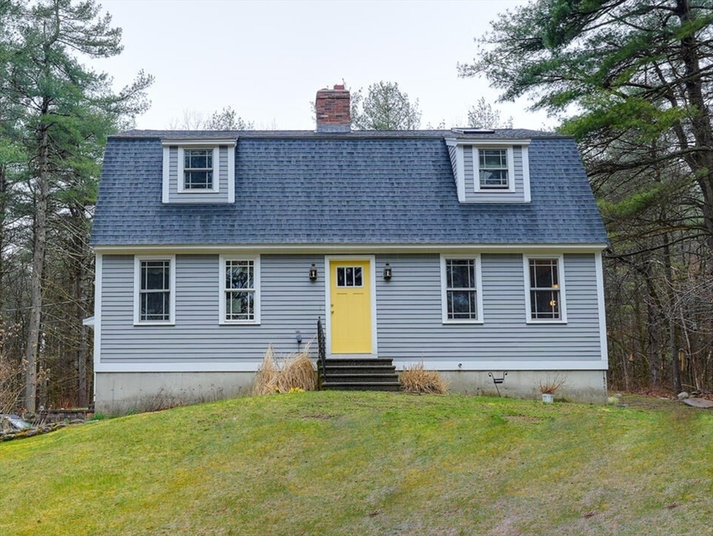 60 Coal Kiln Road Princeton, MA 01541 - Photo 1 of 31 a front view of a house with garden