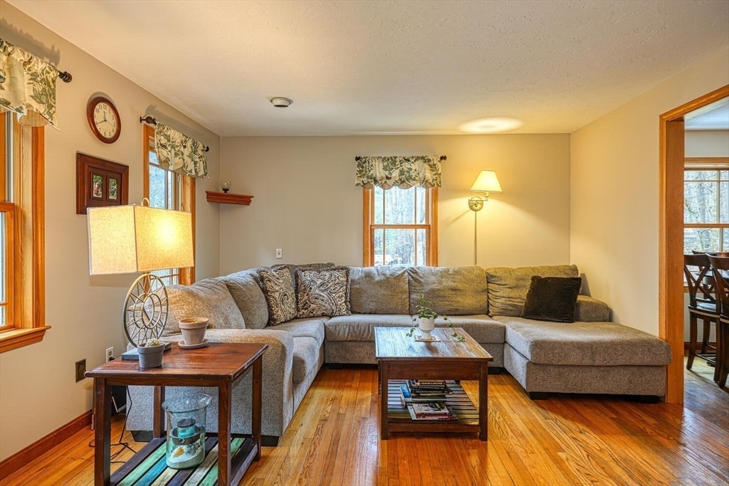 60 Coal Kiln Road Princeton, MA 01541 - Photo 14 of 31 a living room with furniture and a table