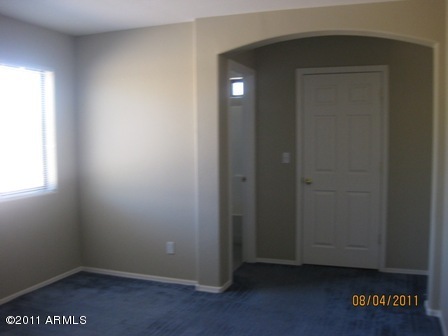 4404 West Coronado Road Phoenix, AZ 85035 - Photo 4 of 5 INTERIOR