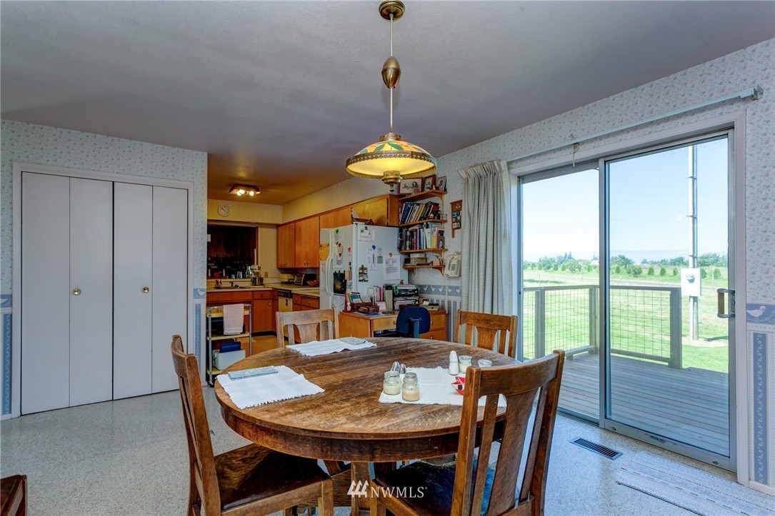 3143 Grandview Road Ferndale, WA 98248 - Photo 4 of 25