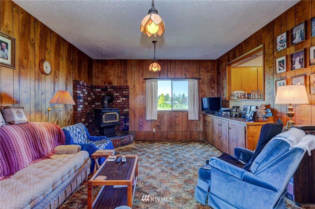 3143 Grandview Road Ferndale, WA 98248 - Photo 6 of 25