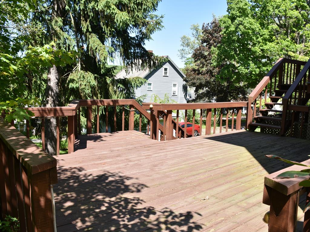 655 Chestnut Street Meadville, PA 16335 - Photo 40 of 43 a view of a house with a yard