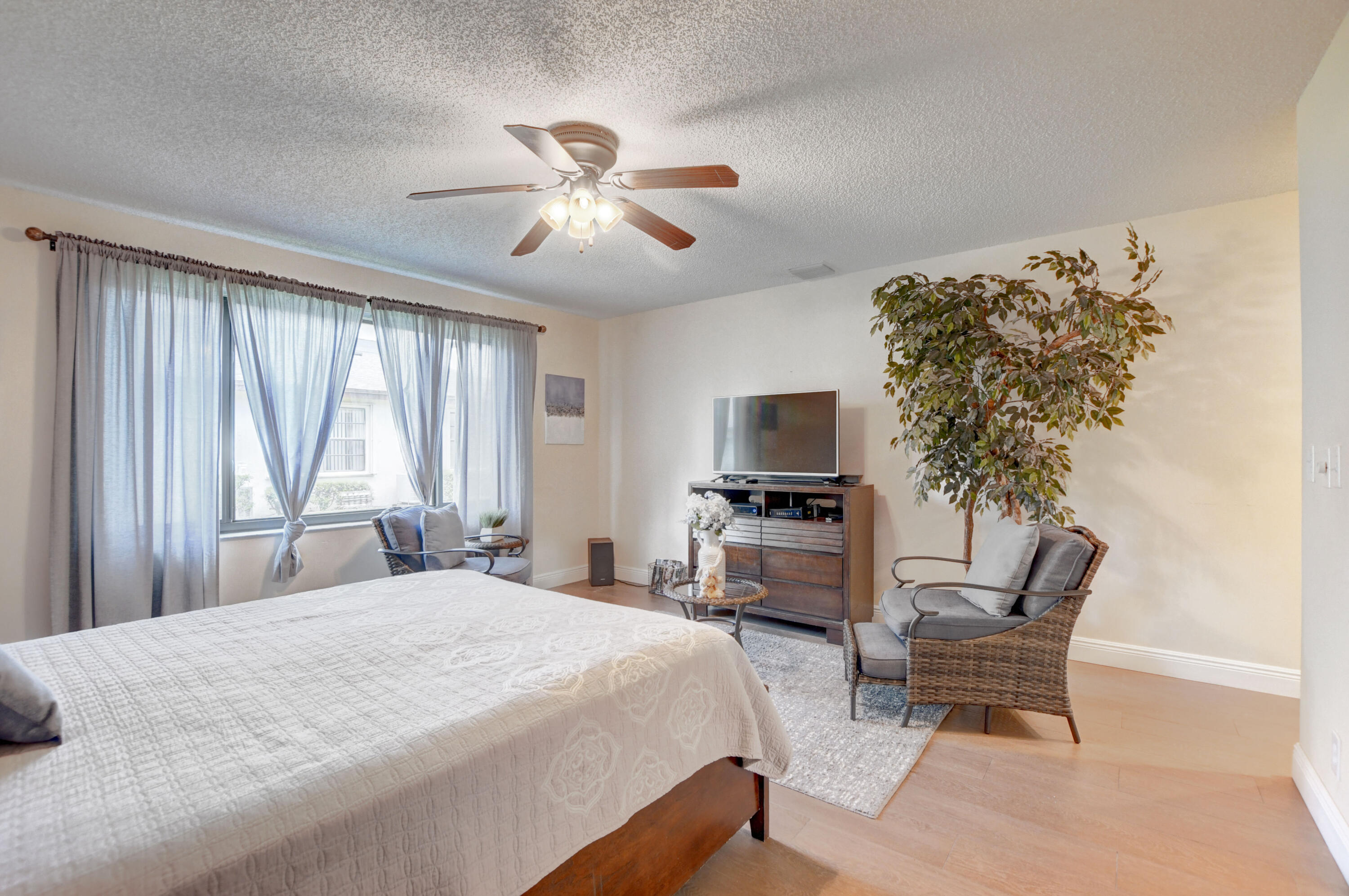 5110 Nesting Way, Unit B Delray Beach, FL 33484 - Photo 24 of 47 24_ebf_0956_57_58_59_60