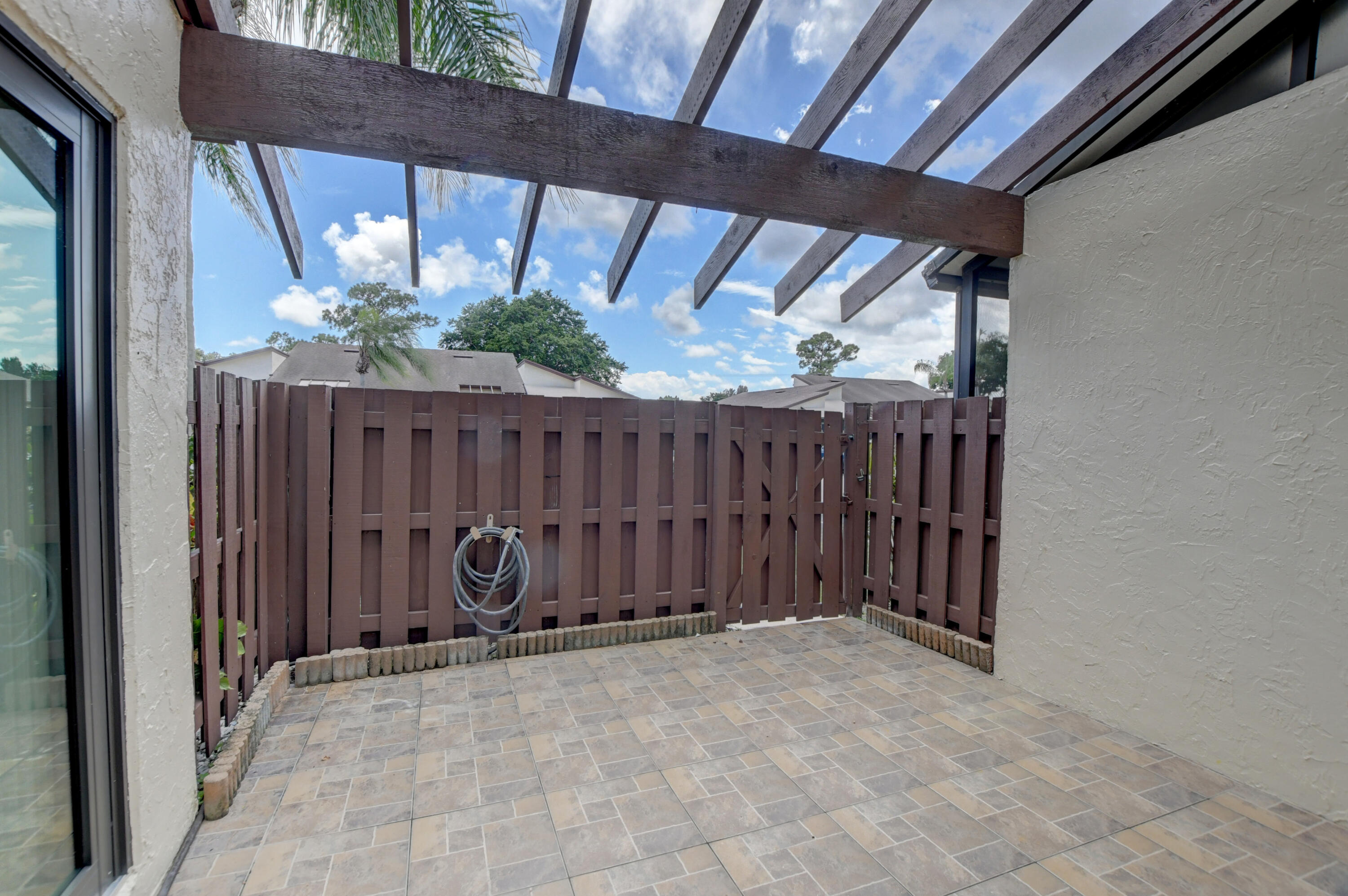 5110 Nesting Way, Unit B Delray Beach, FL 33484 - Photo 3 of 47 03_ebf_0846_47_48_49_50