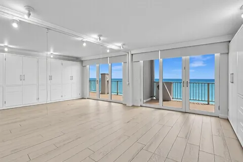 $2,281,000 | 3000 South Ocean Boulevard, Unit 1504, Boca Raton, FL 33432